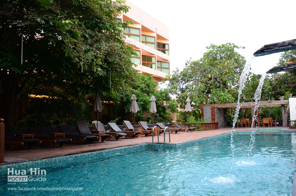 โรงแรมสายลม หัวหิน