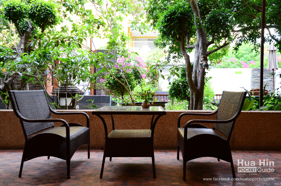 โรงแรมสายลม หัวหิน