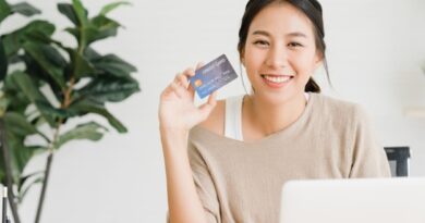 บัตรเครดิตฟรีค่าธรรมเนียมช่วยประหยัดได้จริงไหม